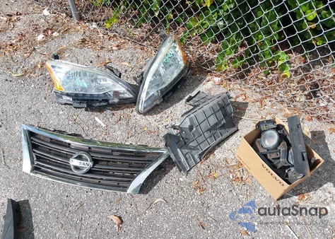 2014 Nissan Sentra Sr from USA, damaged, VIN 3N1AB7AP2EY334033